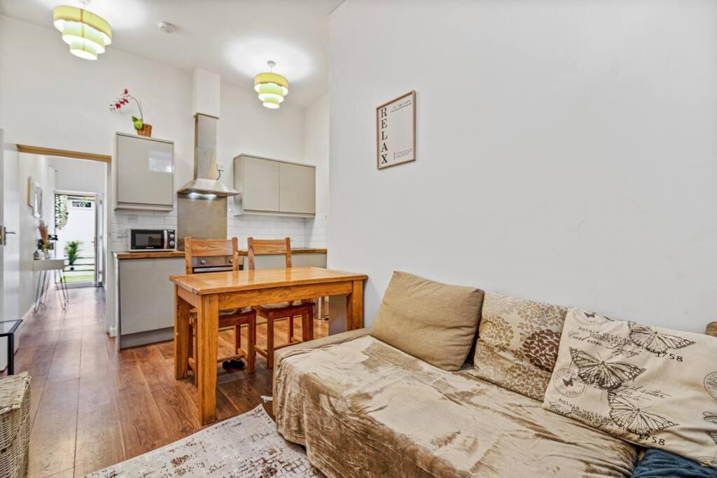 Two Bedroom With Patio Close To Hyde Park Ed4 London Exterior photo