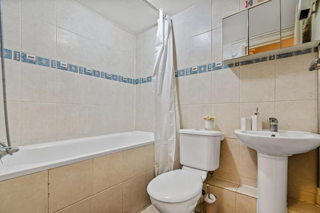 Two Bedroom With Patio Close To Hyde Park Ed4 London Exterior photo