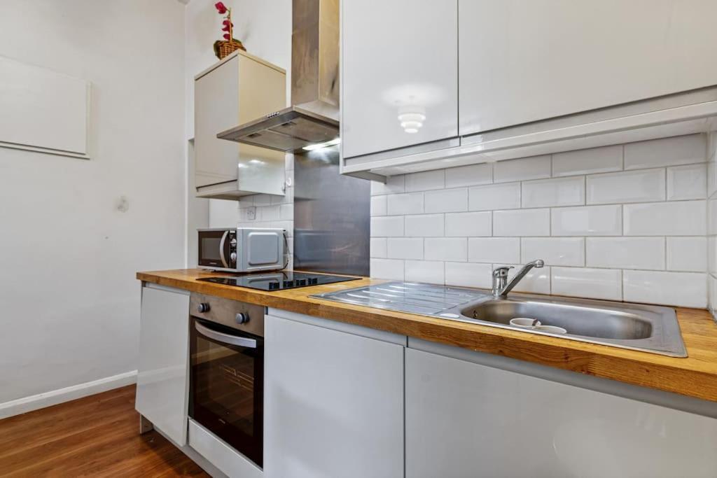 Two Bedroom With Patio Close To Hyde Park Ed4 London Exterior photo
